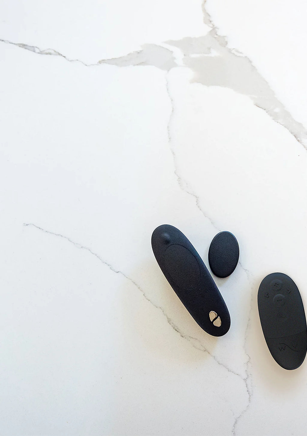 WE-VIBE | Moxie+ – Vibrador wearable de clítoris con clip magnético y control por app – Aqua / Negro