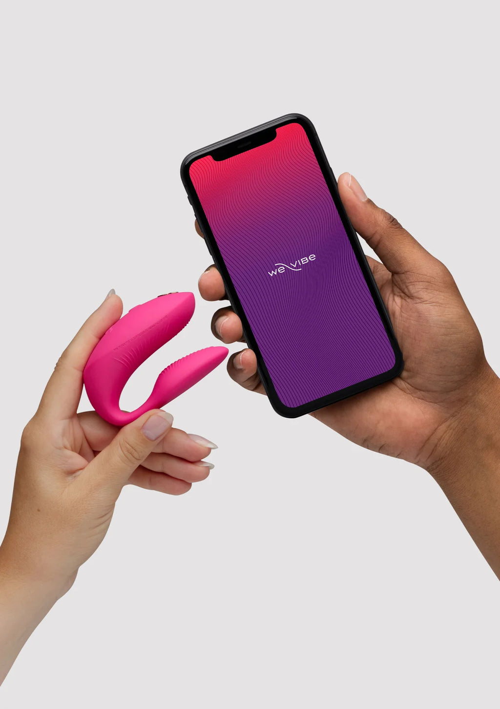 WE-VIBE | Chorus Pro – Vibrador para parejas con 3 motores y mando Haptic Squeeze – Negro / Rosa / Púrpura