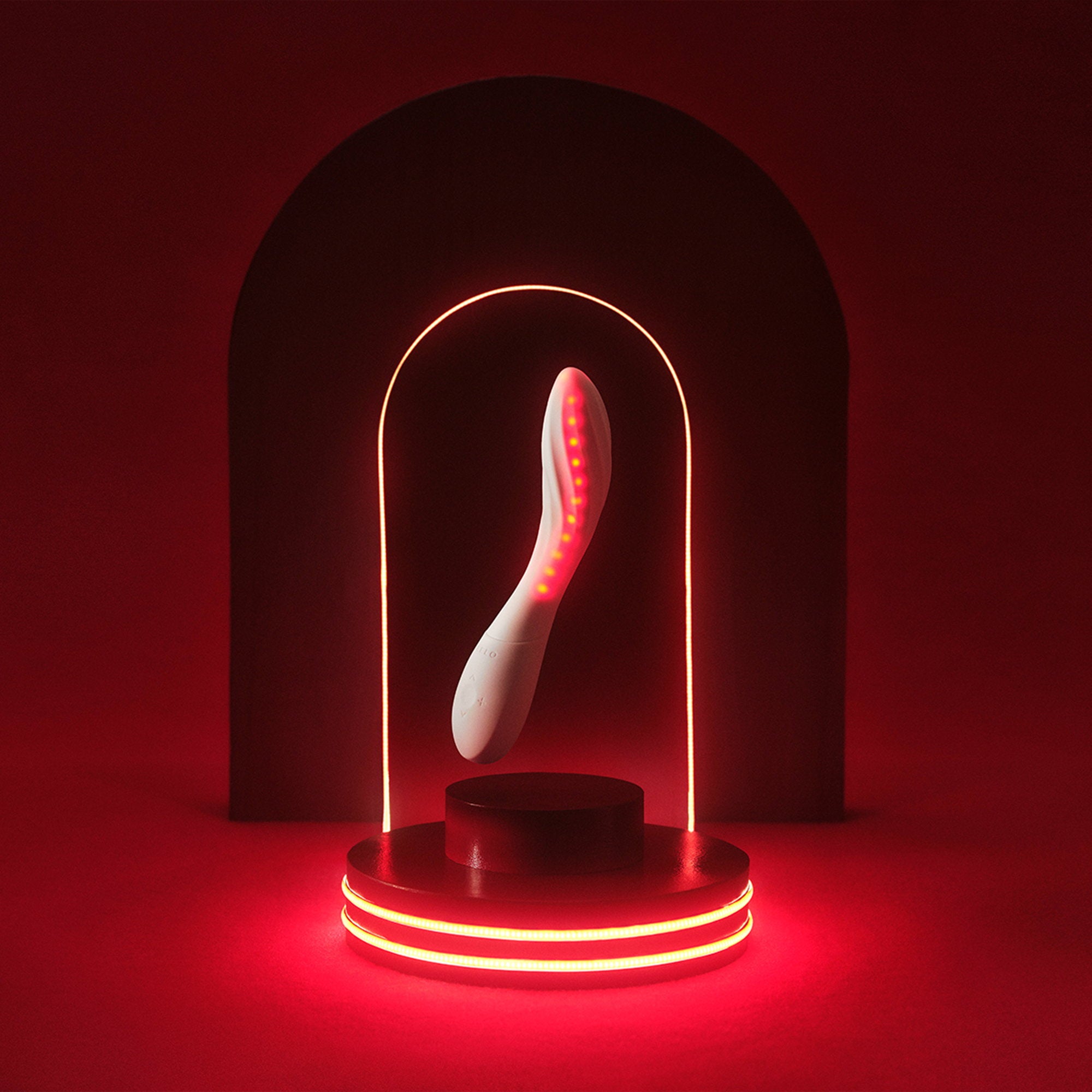 LELO | Mona Spectra – Masajeador wellness con luz roja – Vibrador de punto G con SmoothRise™ – Blanco