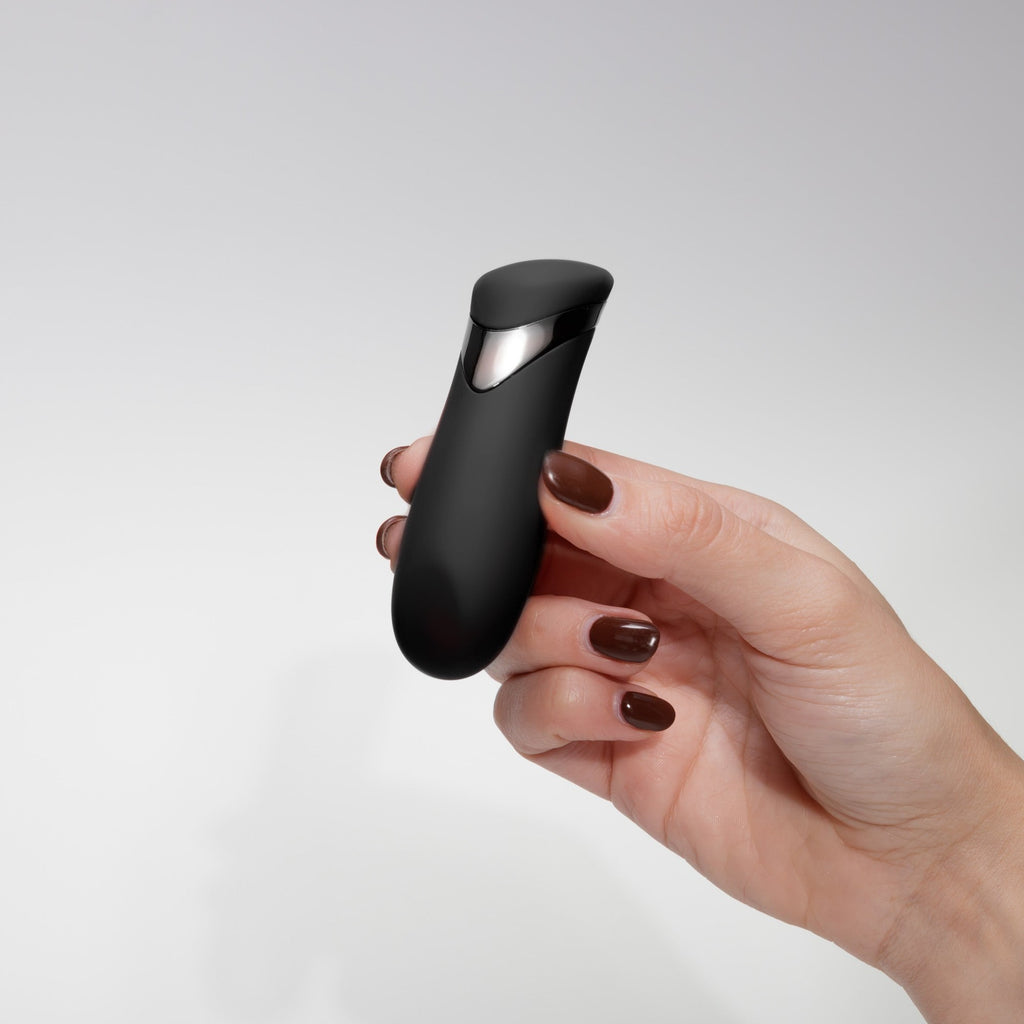 Mini vibrador recargable Blinders con 10 vibraciones Crushious