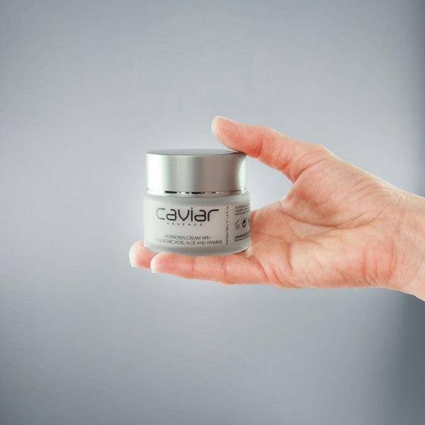 CAVIAR ESSENCE – Crema facial diaria con extracto de caviar (50 ml)