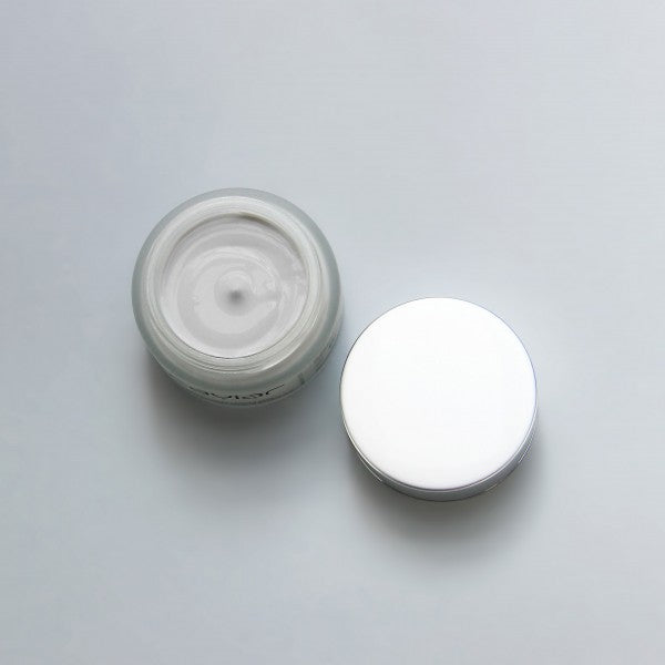 CAVIAR ESSENCE – Crema facial diaria con extracto de caviar (50 ml)