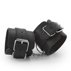 Bondage Love esposas de cuero Crushious