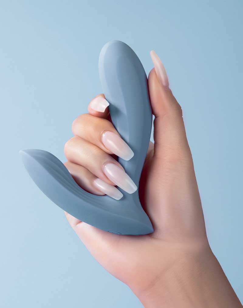 SVAKOM | Erica – Wearable Vibrator with Dual Motors & App Control – Light Pink / Blue