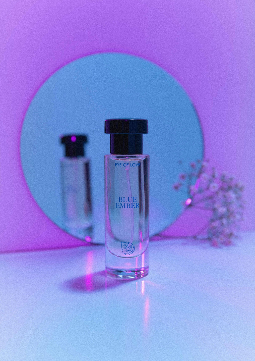 Ojo de Amor | Bloom – Perfume Phero Attract Her – 10 ml y 30 ml (Earth's Desire y Blue Ember)