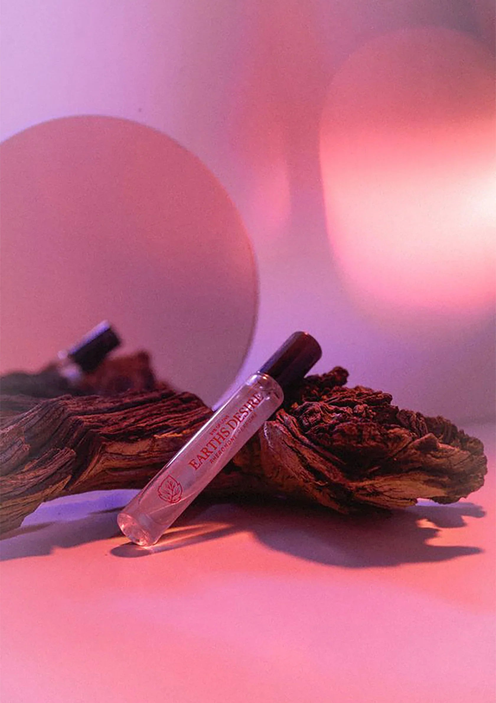 Ojo de Amor | Bloom – Perfume Phero Attract Her – 10 ml y 30 ml (Earth's Desire y Blue Ember)