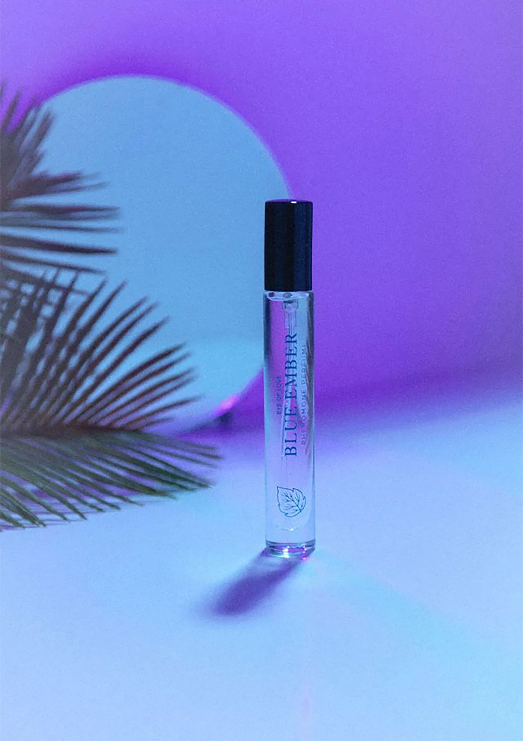 Ojo de Amor | Bloom – Perfume Phero Attract Her – 10 ml y 30 ml (Earth's Desire y Blue Ember)