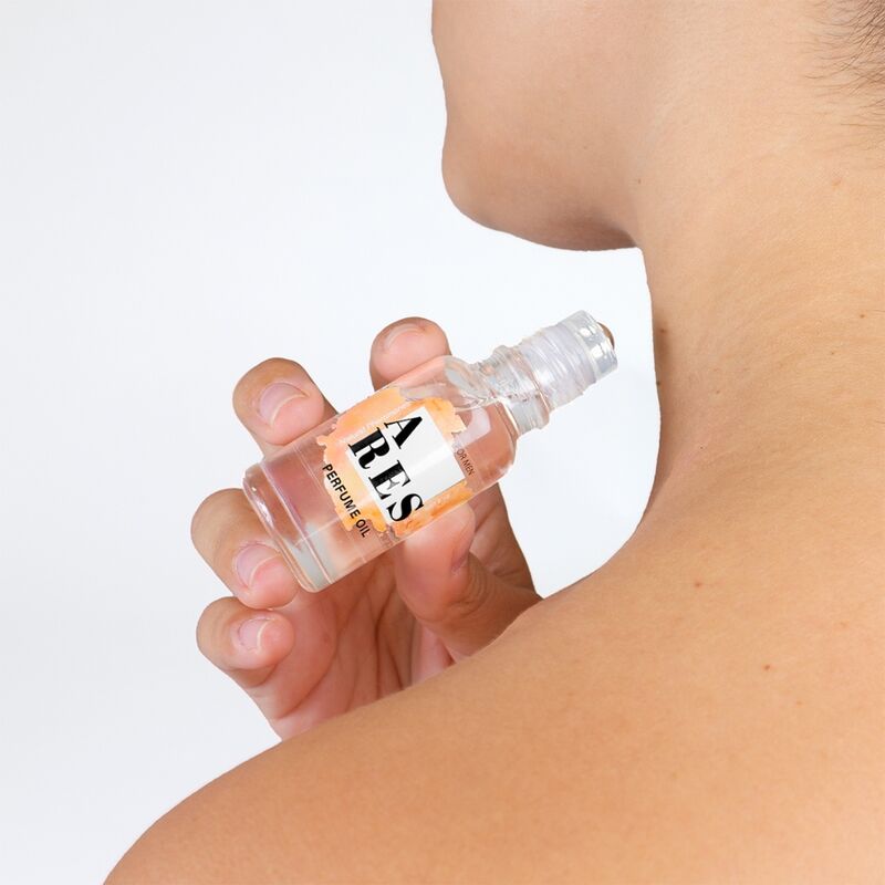SECRET PLAY | Ares Aceite Perfume con Feromonas para Hombres – Con extracto de trufa negra – Roll-On – 20 ml