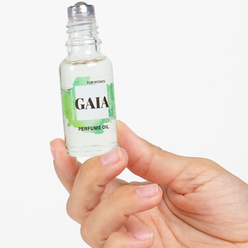 SECRET PLAY | Gaia Pheromone Perfume Oil for Women – With Black Truffle Extract, Passion Fruit, Strawberry, Jasmine & Lily of the Valley – Roll-On – 20 ml